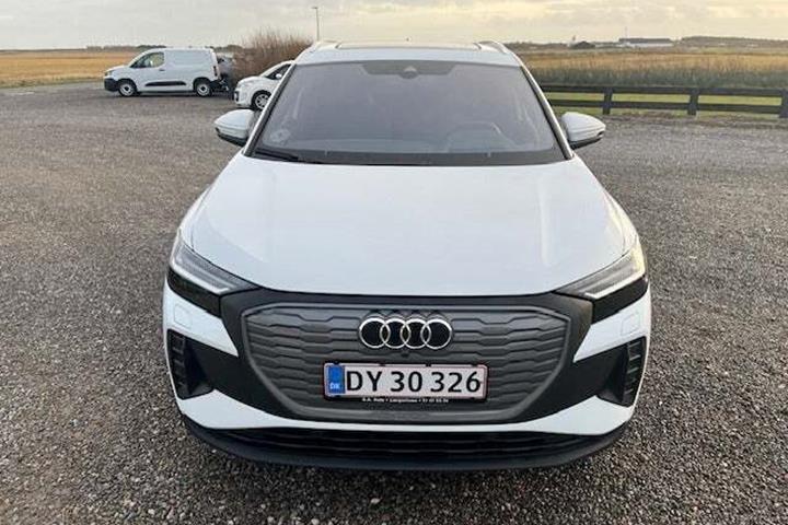 undefined Audi Q4 e-tron fra 2024