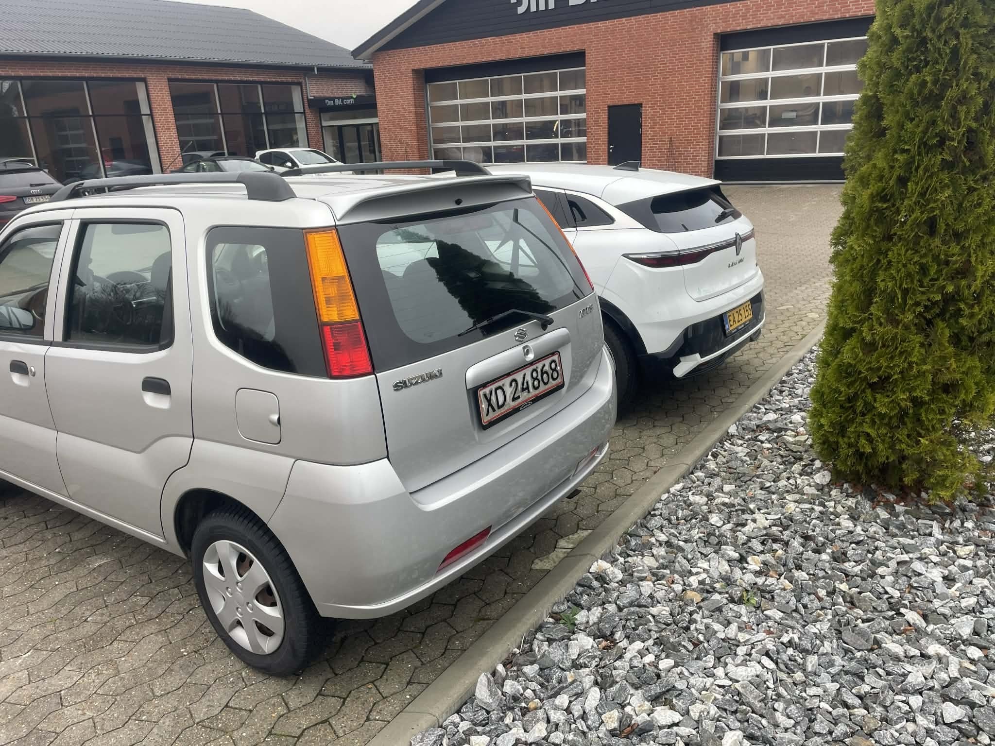 Sølv Suzuki Ignis fra 2004