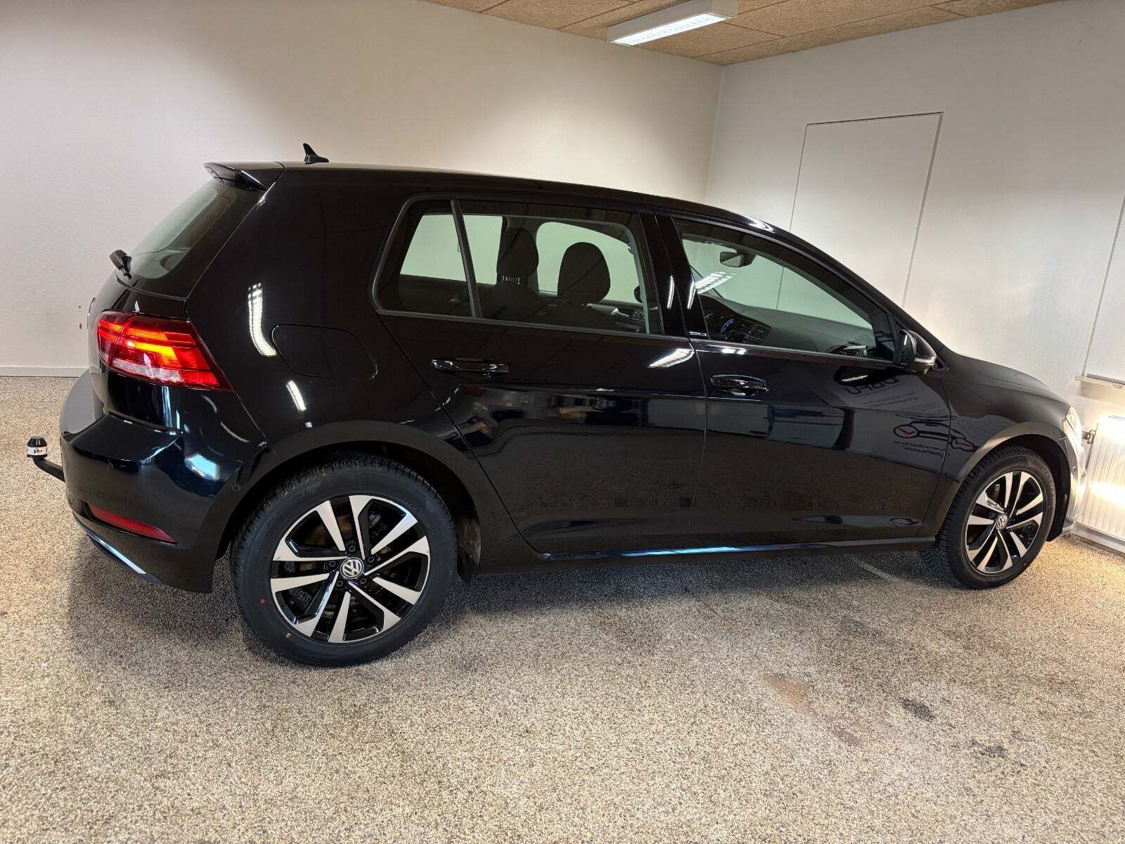 VW Golf VII 1,6 TDi 115 IQ.Drive DSG