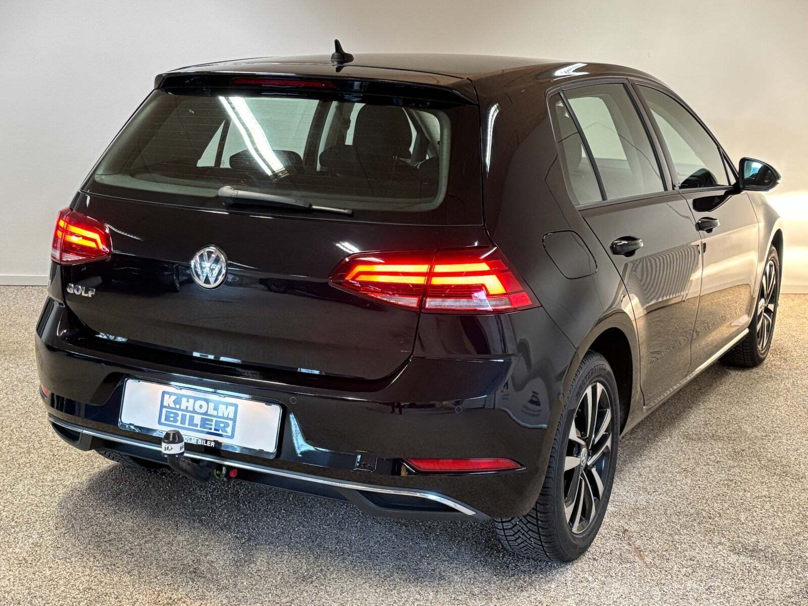 Sort VW Golf VII fra 2019
