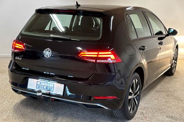 Sort VW Golf VII fra 2019
