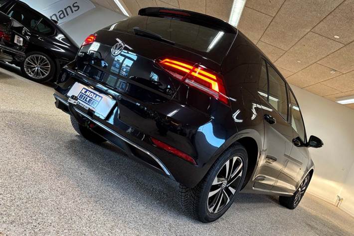 Sort VW Golf VII fra 2019