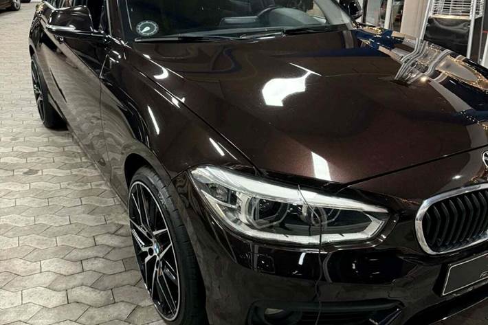 Brun BMW 118d fra 2015