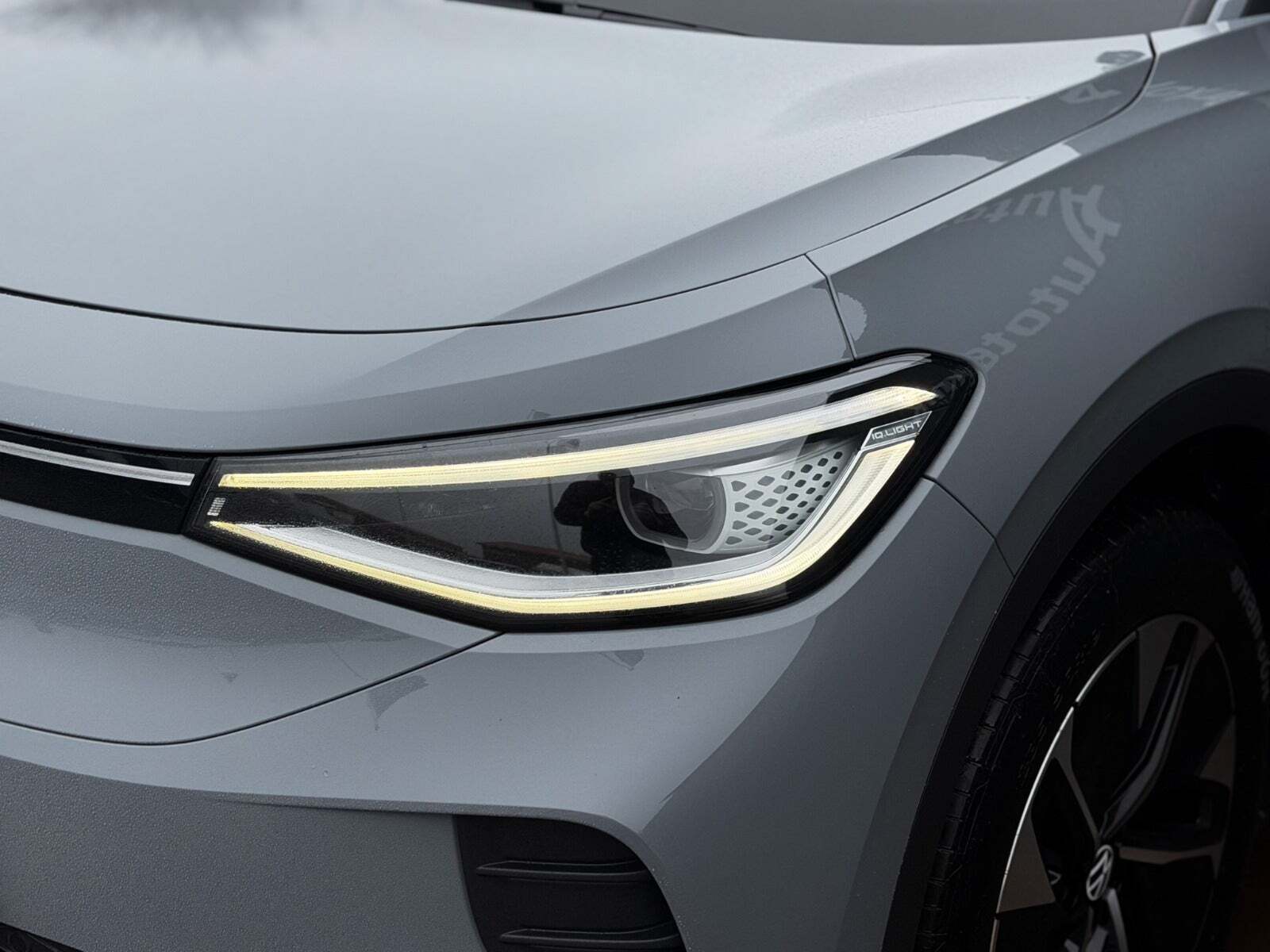 Grå VW ID.4 fra 2023