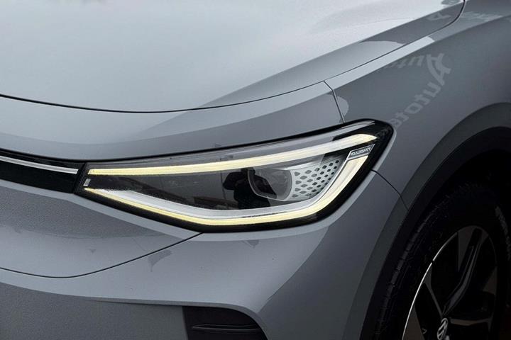 Grå VW ID.4 fra 2023