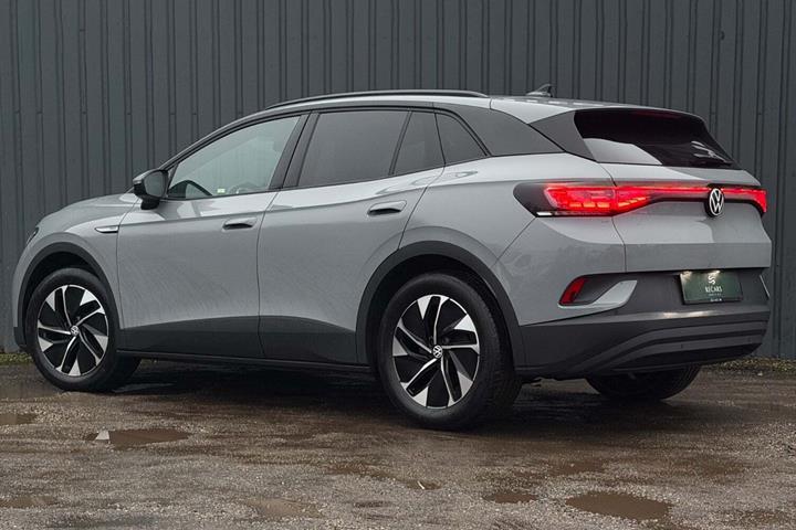 Grå VW ID.4 fra 2023