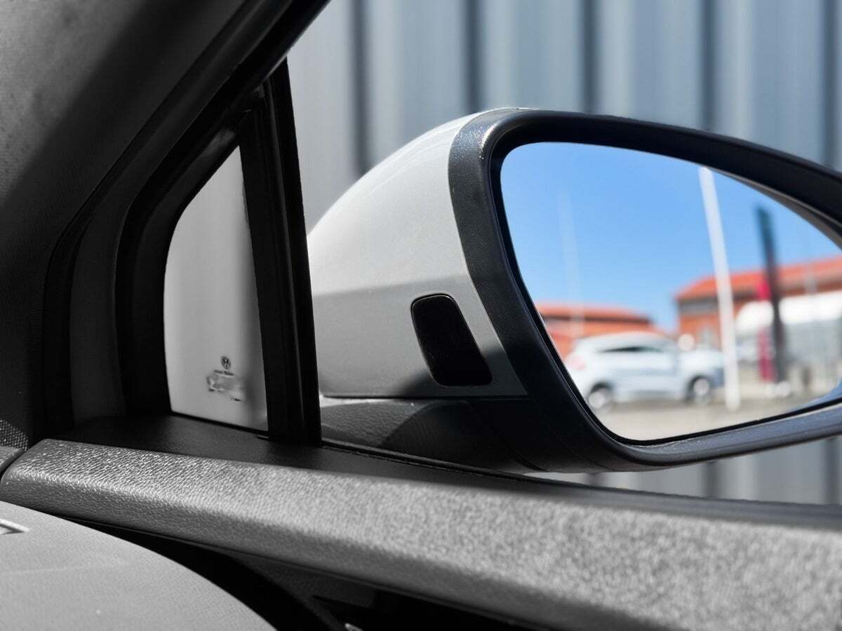 Grå VW ID.4 fra 2022