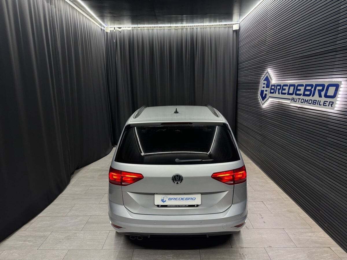 VW Touran 2,0 TDi 150 Highline DSG 7prs