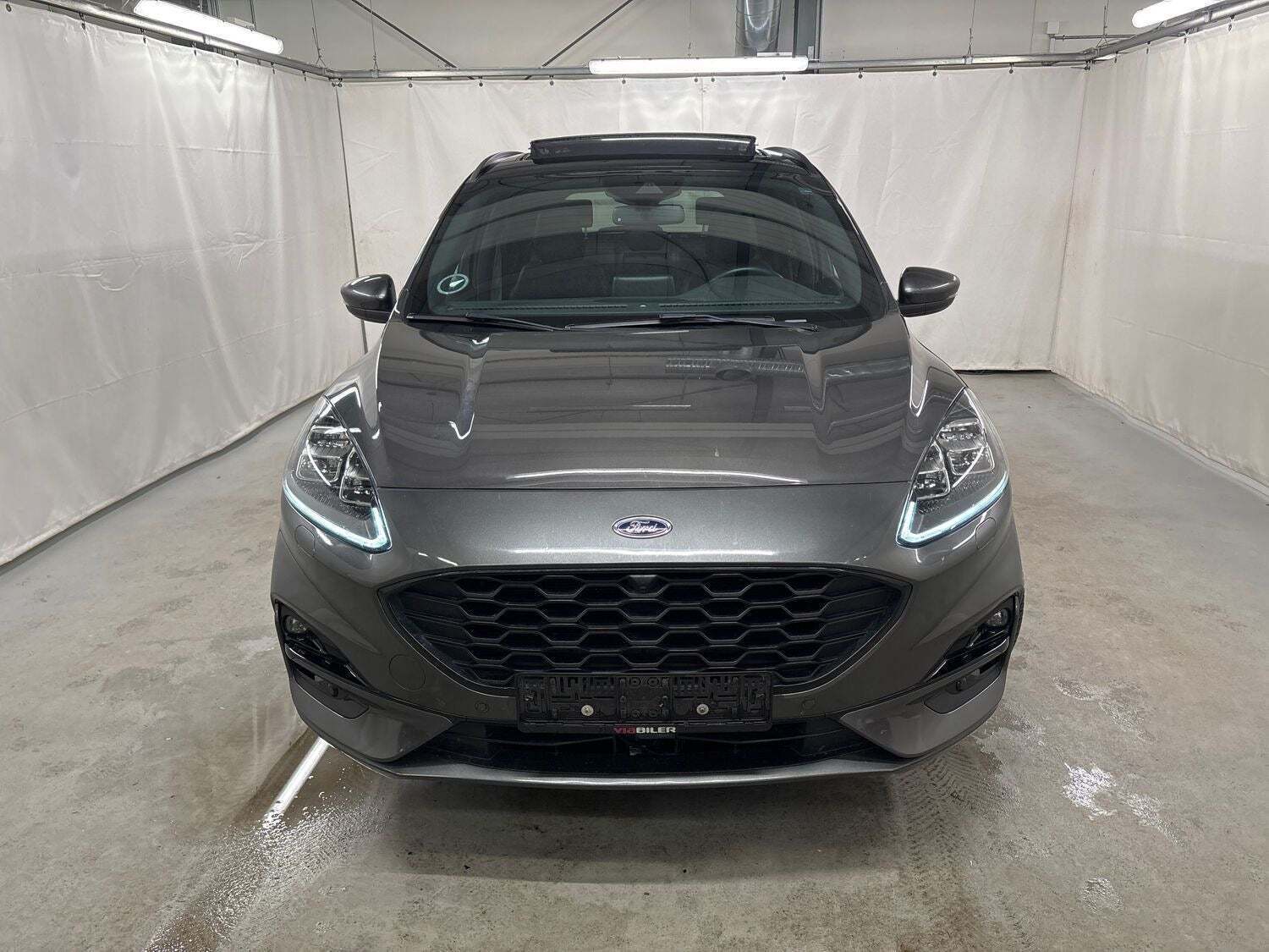 Ford Kuga 2,5 PHEV ST-Line X CVT