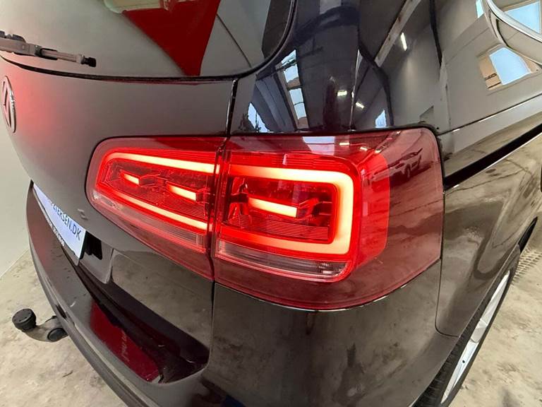 VW Sharan 2,0 TDi 170 Highline DSG 7prs