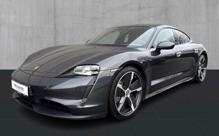 Porsche Taycan Performance+