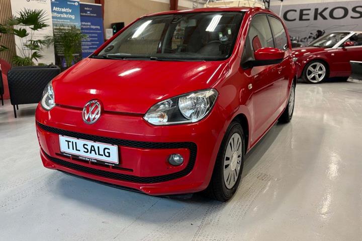 Rød VW UP! fra 2016