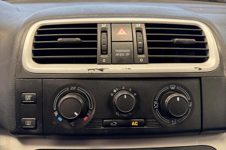 Rød Skoda Roomster fra 2007