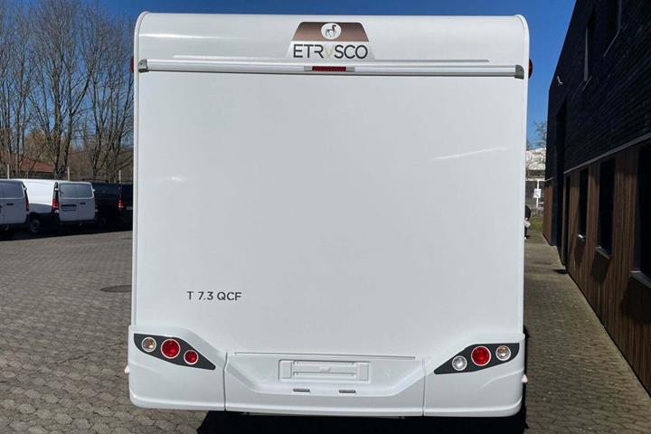 Hvid Etrusco T 7.3 QCF fra 2026 set udefra