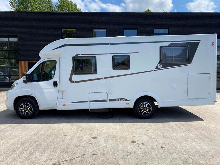 Etrusco T7400QB 2,3 MJT aut.