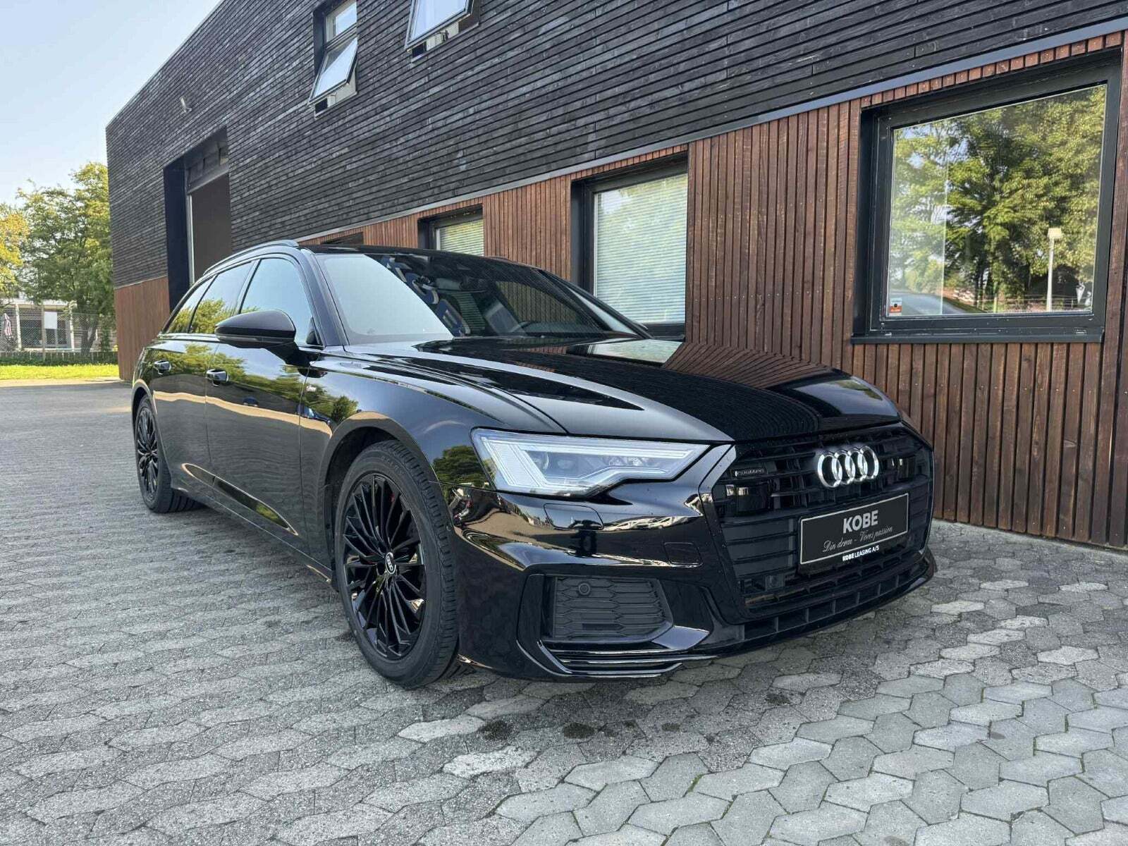 Audi A6 55 TFSi e S-line Avant quattro S-tr.