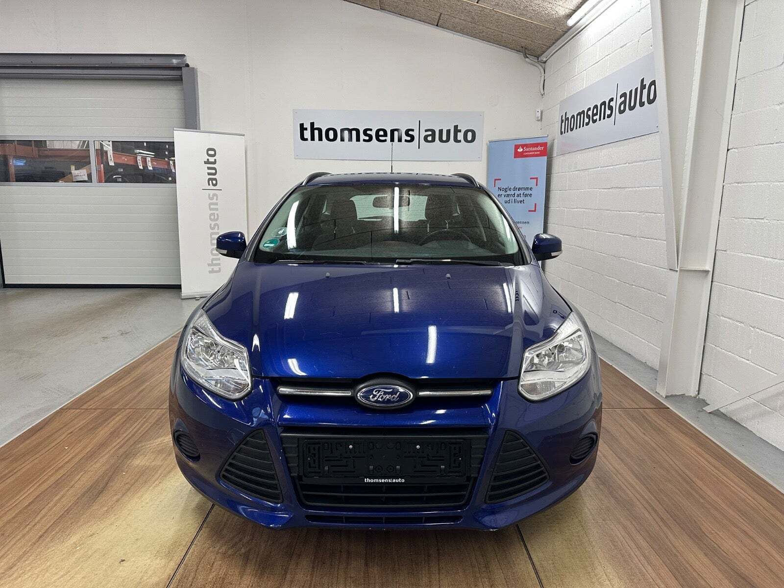 Blå Ford Focus fra 2014