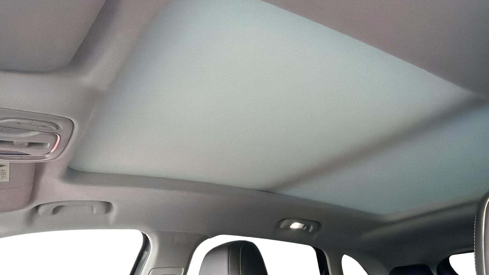 Grå MG Marvel R fra 2022