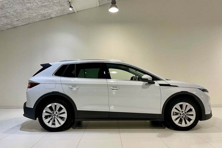 Hvid Skoda Elroq fra 2025