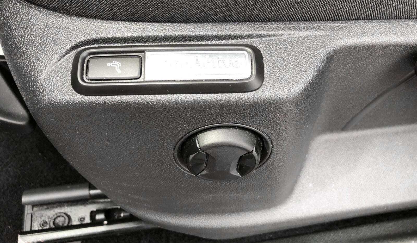 Grå VW Tiguan fra 2019