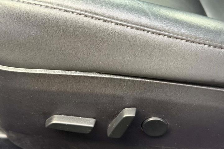 Hvid Tesla Model 3 fra 2020