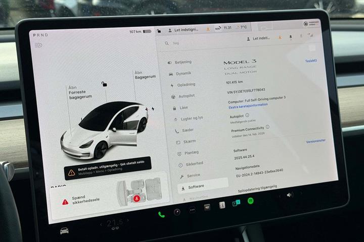 Hvid Tesla Model 3 fra 2020