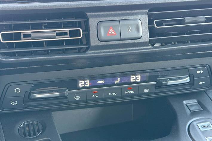 Hvid Citroën ë-Berlingo fra 2024