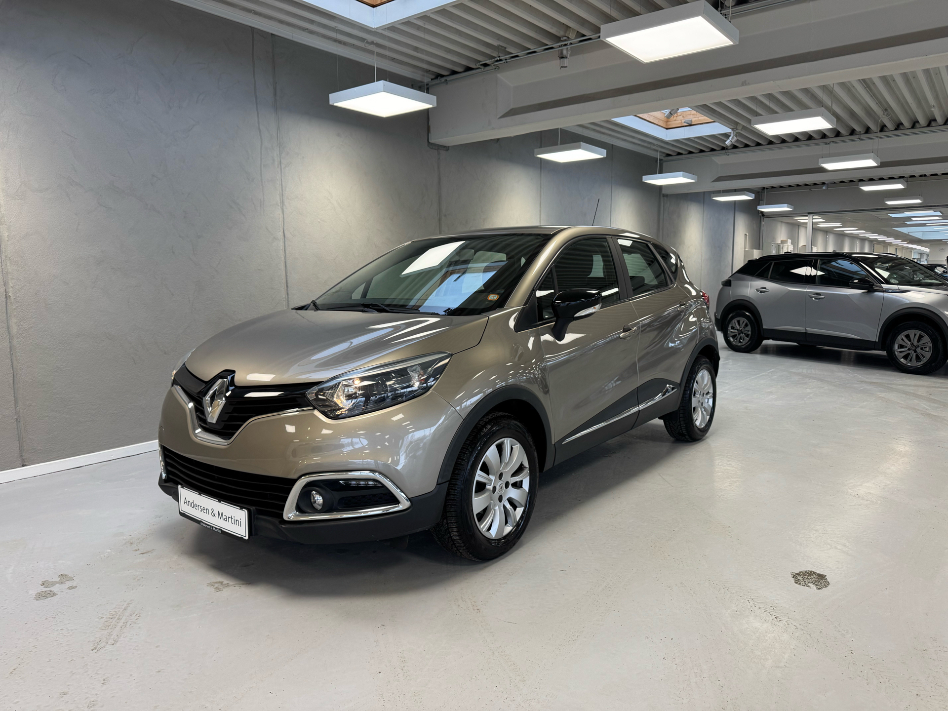Renault Captur 0,9 TCE Authentique 90HK 5d