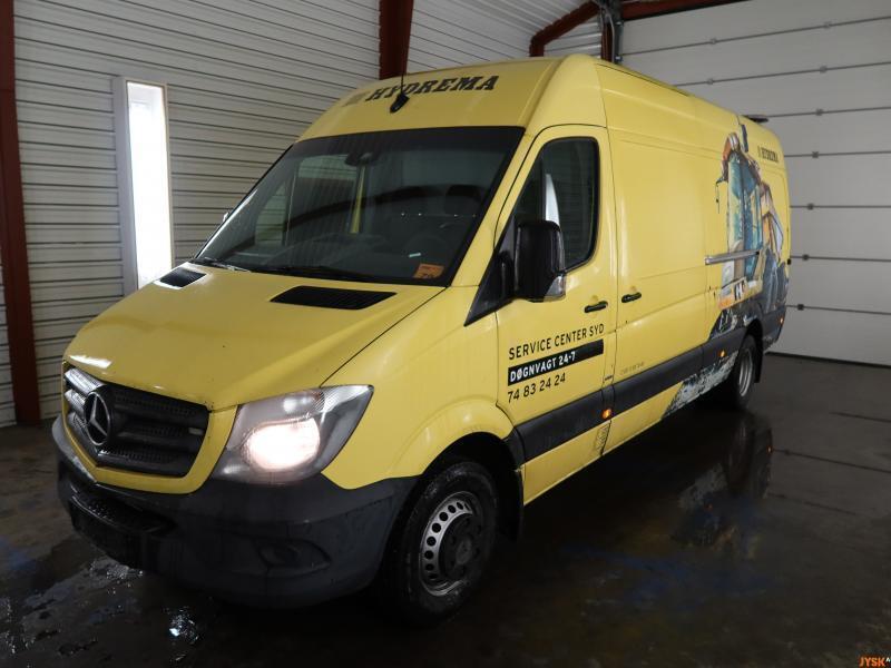 Mercedes Spinter 516 CD.