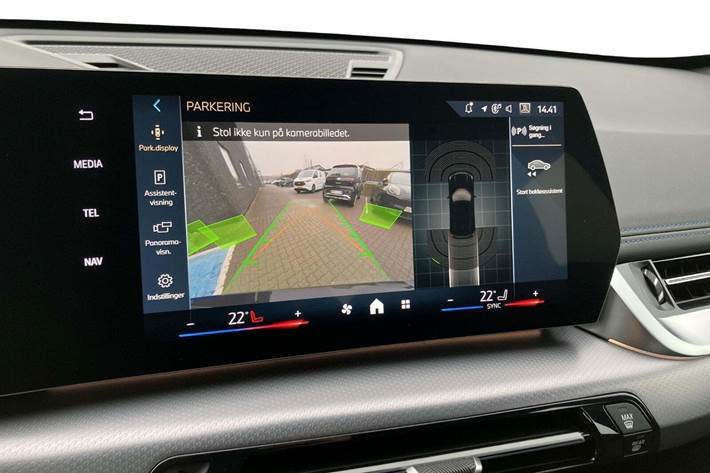 Sort BMW iX1 fra 2025