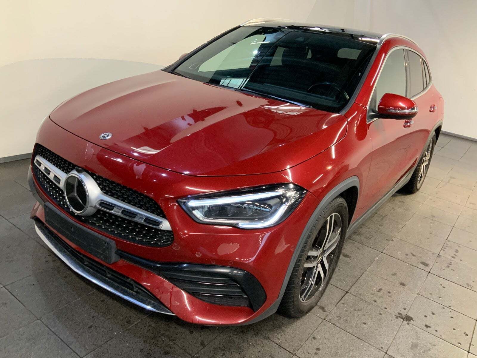 Mercedes GLA250 2,0 AMG Line aut. 4Matic