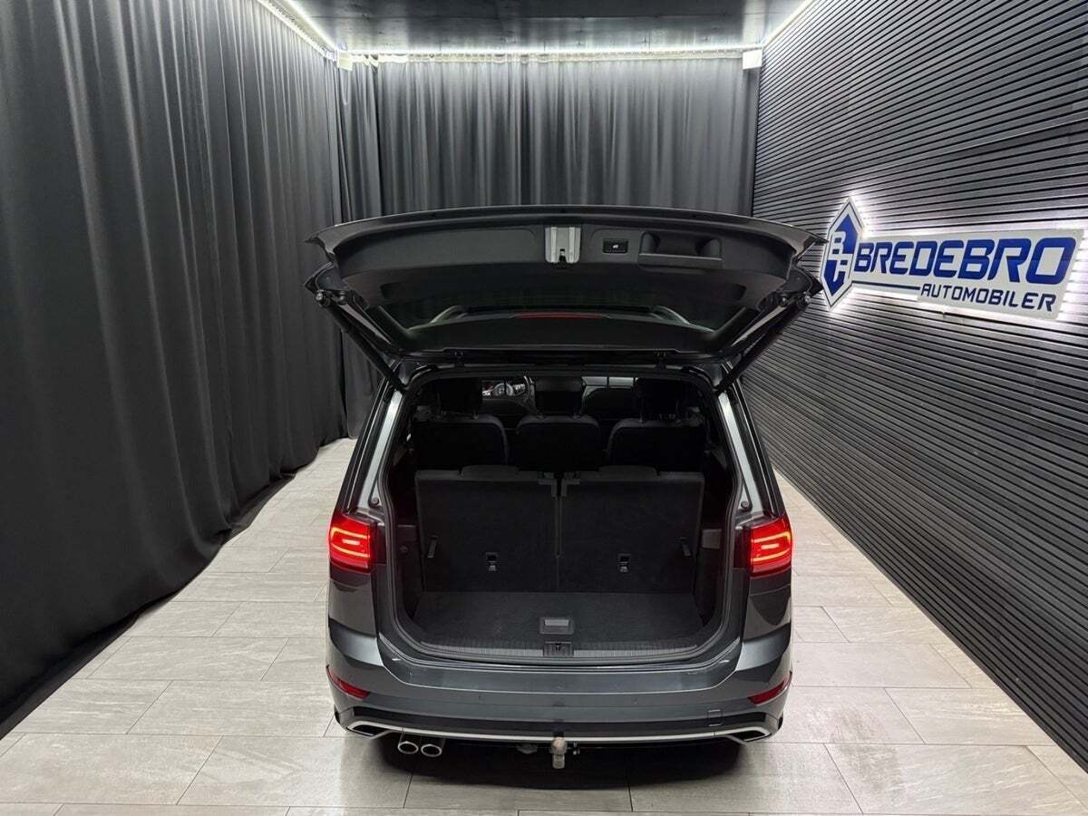 VW Touran 2,0 TDi 190 R-line DSG 7prs