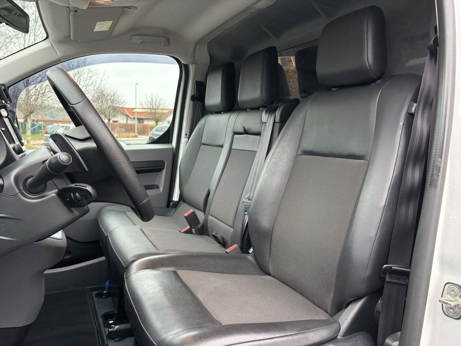 Citroën Jumpy 2,0 BlueHDi 122 L3 FleetLine+ EAT8