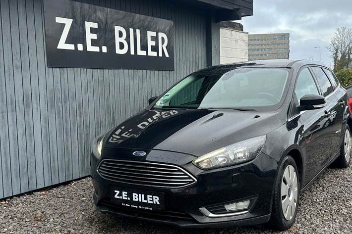 undefined Ford Focus fra 2017 set udefra