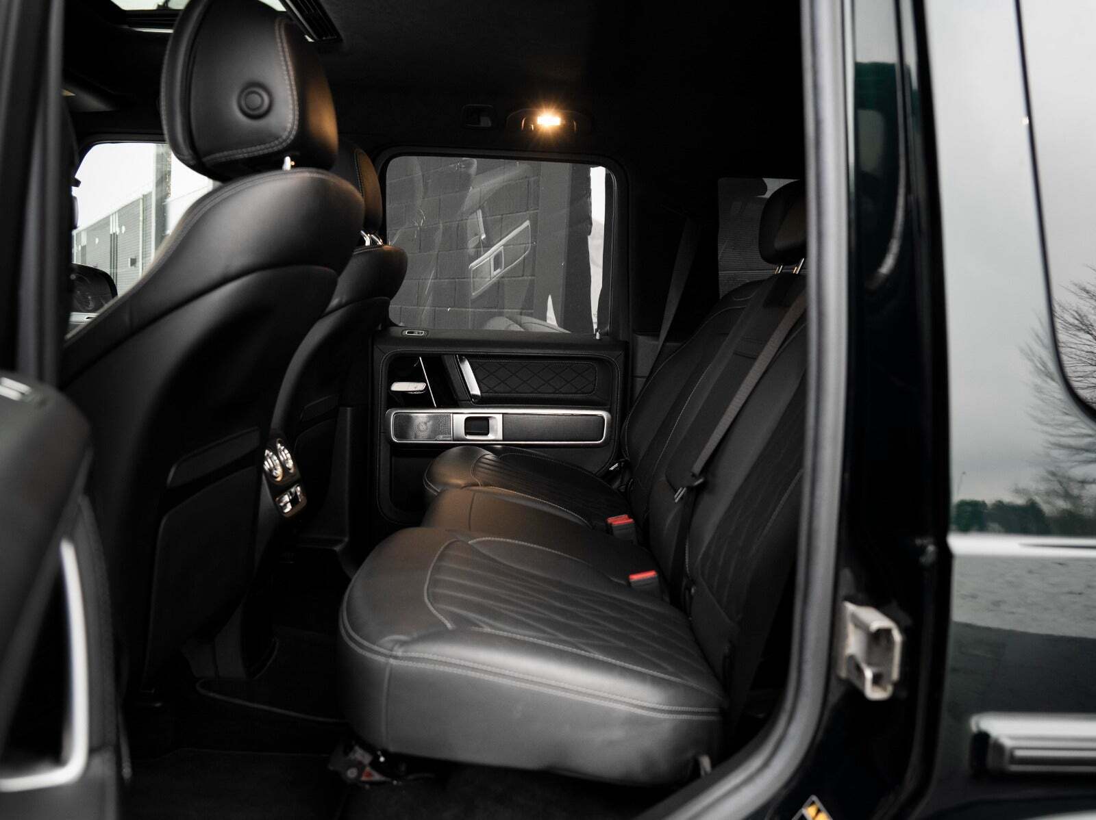 Grøn Mercedes G63 fra 2019