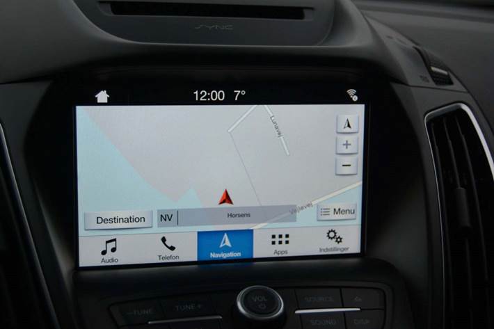 Hvid Ford C-MAX fra 2018