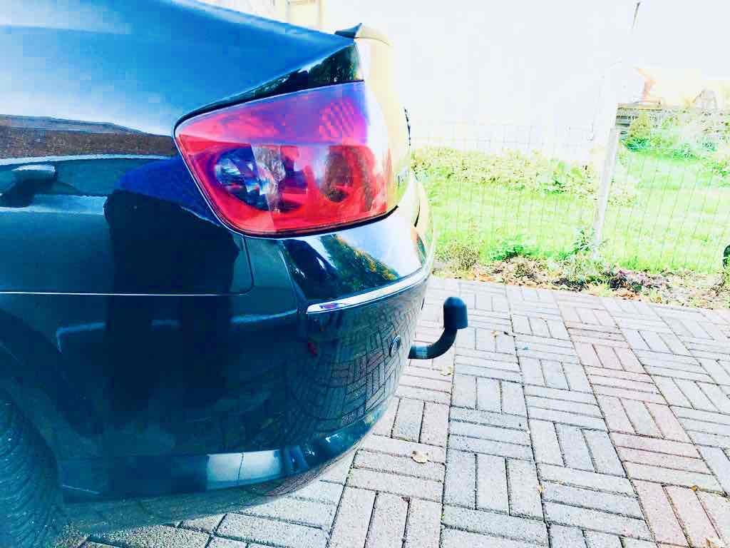 Sort Peugeot 407 fra 2008