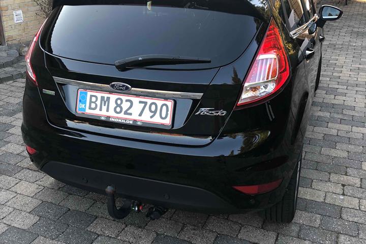 Sort Ford Fiesta fra 2016