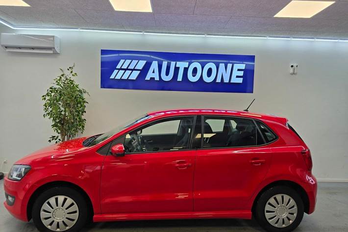 Rød VW Polo fra 2016