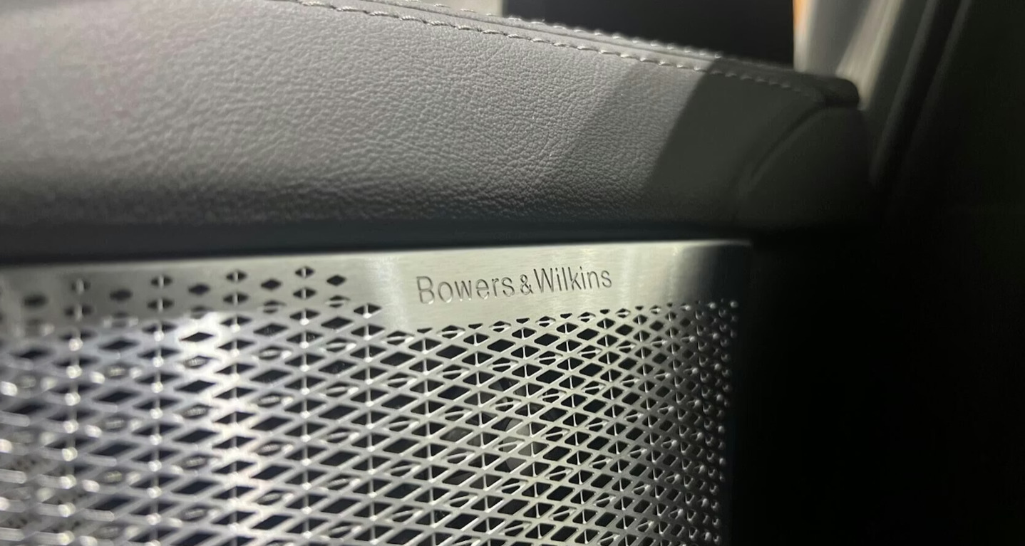 Grå Volvo EX90 fra 2025