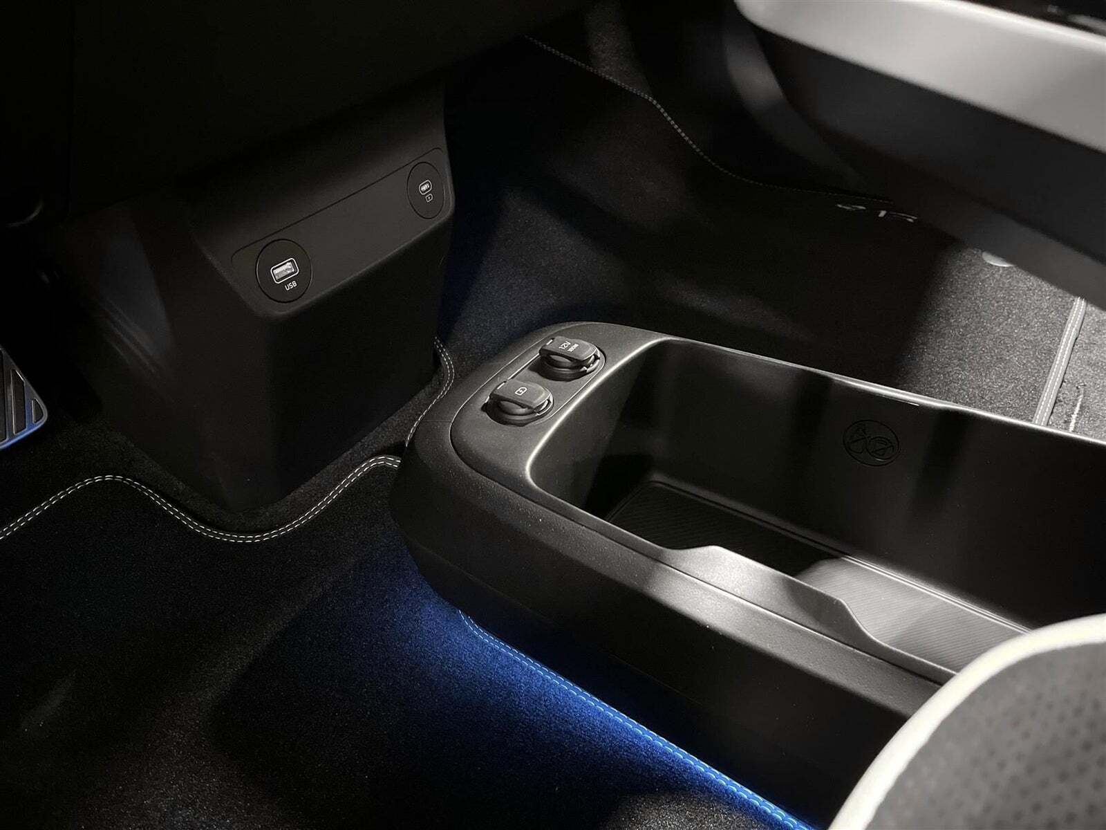 Hvid Kia EV6 fra 2024