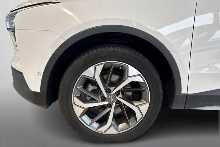 Hvid Aiways U5 fra 2022