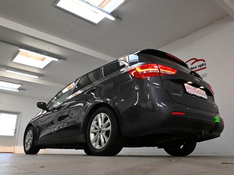Kia Ceed 1,4 CVVT Attraction SW