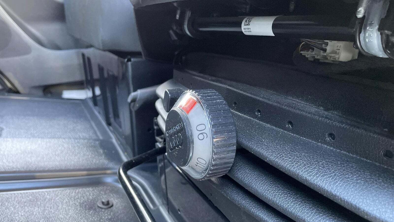 Grå Mercedes Sprinter 317 fra 2022