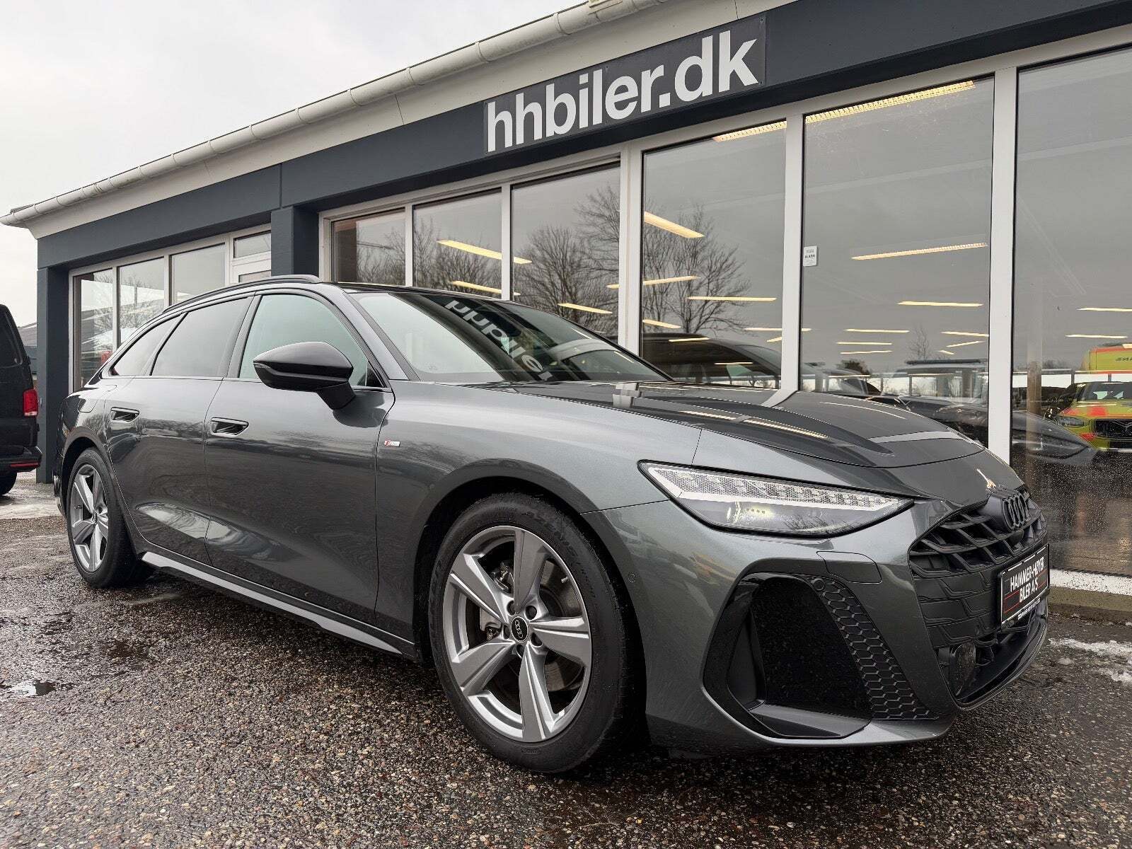 Grå Audi A6 fra 2026