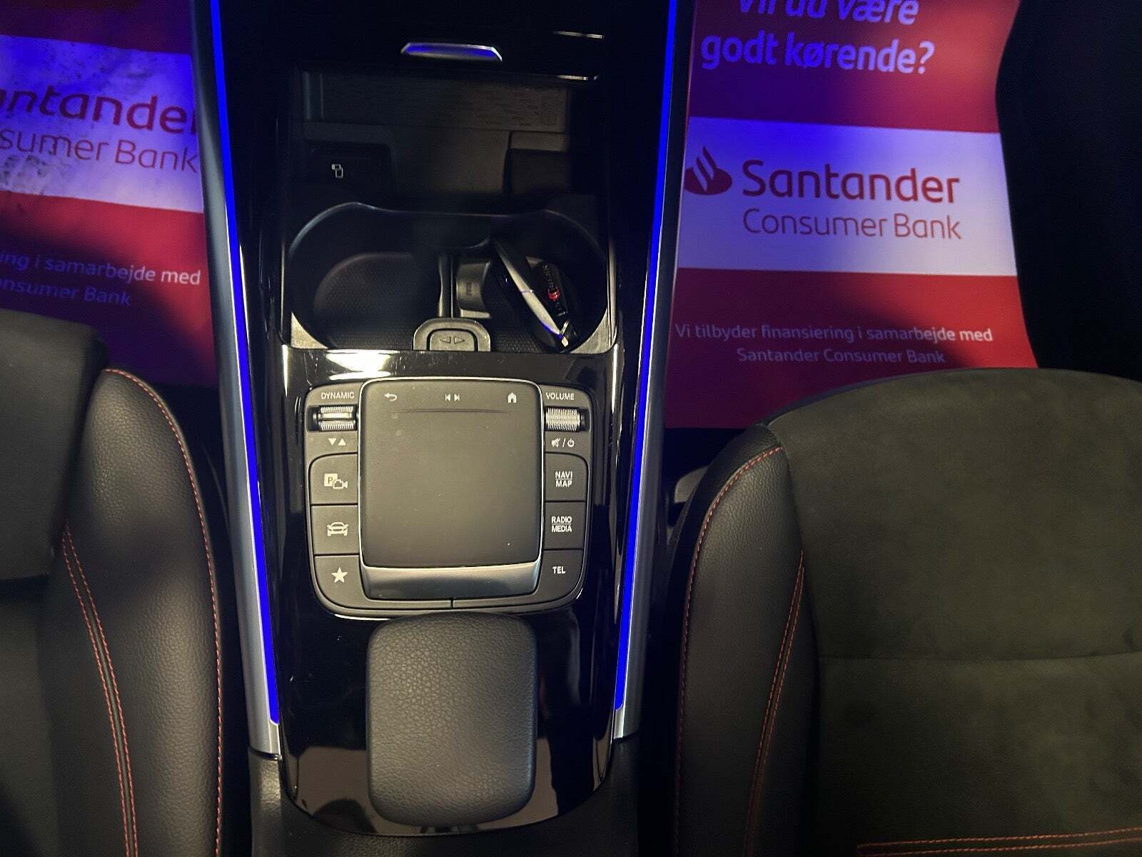 Sort Mercedes EQA250 fra 2022