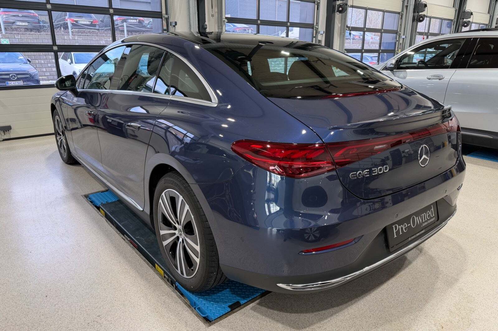 Mercedes EQE300 Avantgarde