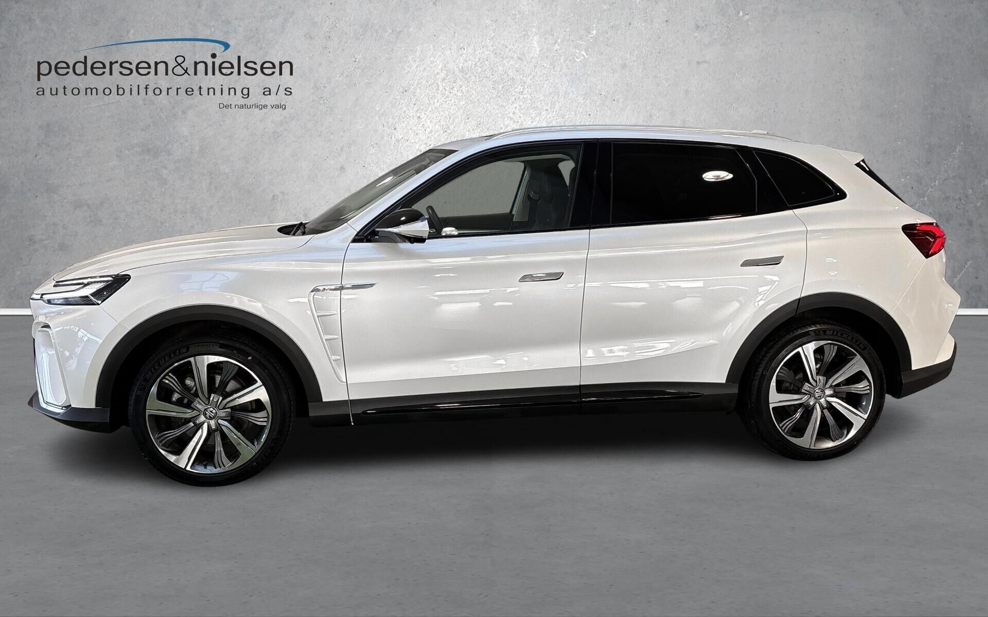 MG Marvel R EL Luxury 180HK 5d Aut.