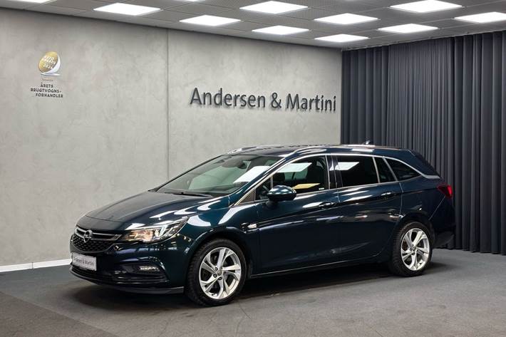 Grøn Opel Astra fra 2017