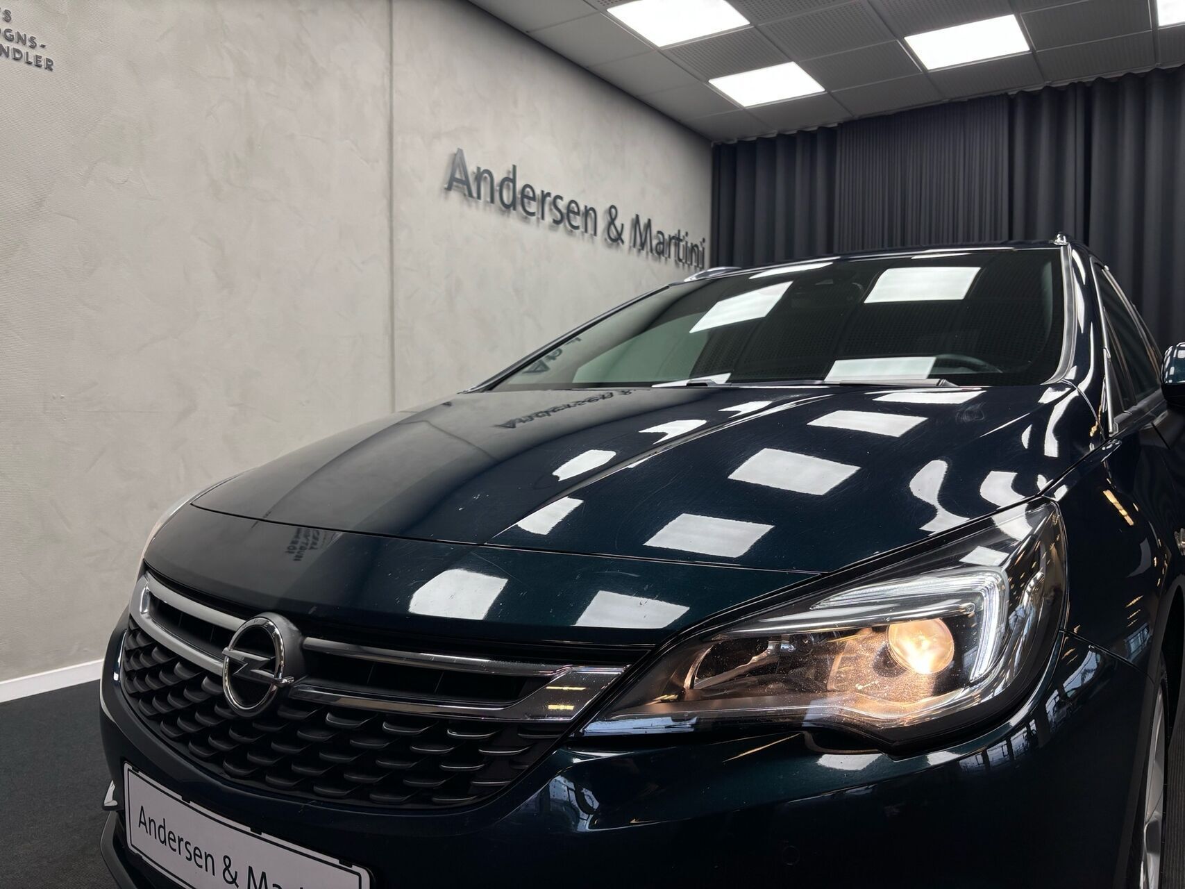 Opel Astra 1,6 Sports Tourer CDTI Dynamic 136HK Stc 6g Aut.